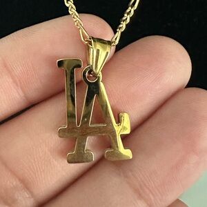 LA Dodgers Pendant Necklace (18k Gold Filled)
